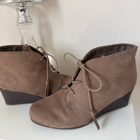 Dr. Scholl's Shoes - Dr. Scholl's Taupe Ankle Booties